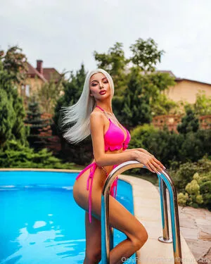 calif0rniumlady / calidreamofficial фото голая #0040