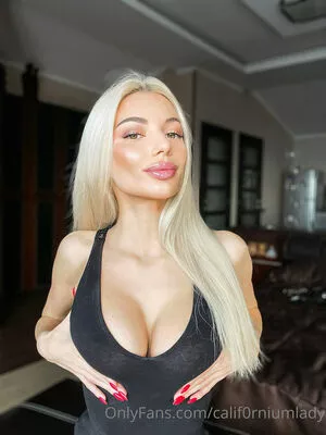 calif0rniumlady / calidreamofficial фото голая #0093