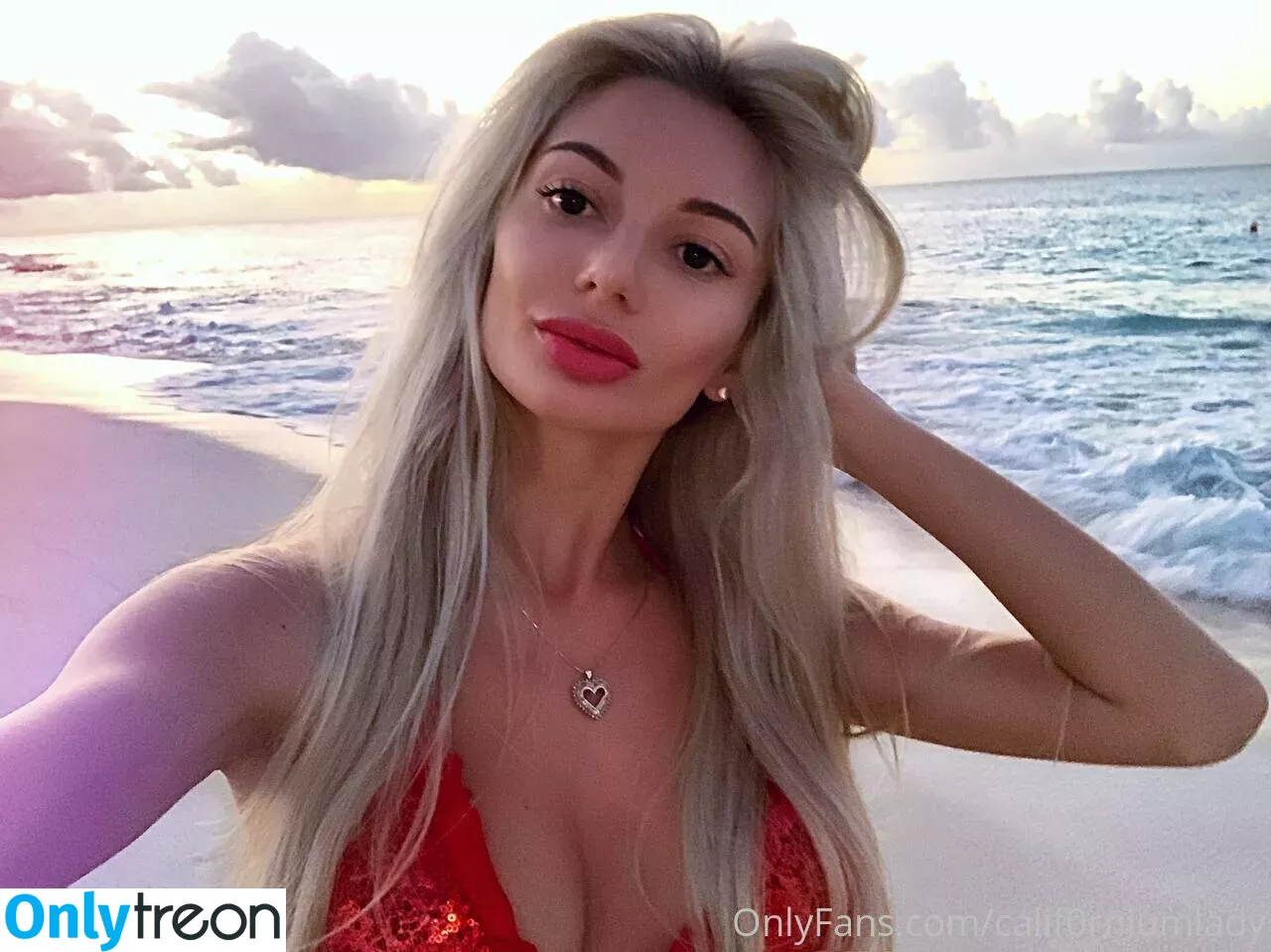 calif0rniumlady голая photo #0054 (calidreamofficial)