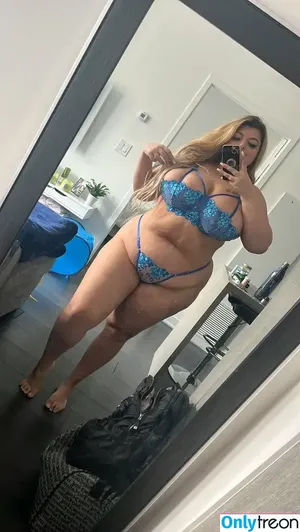 Calista Diamandis / GreekGoddess6ix / curvy.calista / greekgoddess416 nude photo #0005