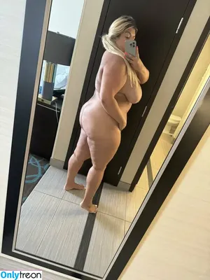 Calista Diamandis / GreekGoddess6ix / curvy.calista / greekgoddess416 nude photo #0015