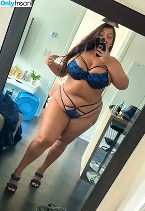 Calista Diamandis / GreekGoddess6ix / curvy.calista / greekgoddess416 nude photo #0036