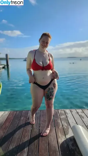  nude photo #0005