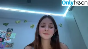 callmek1tten / callmemrkent nude photo #0007
