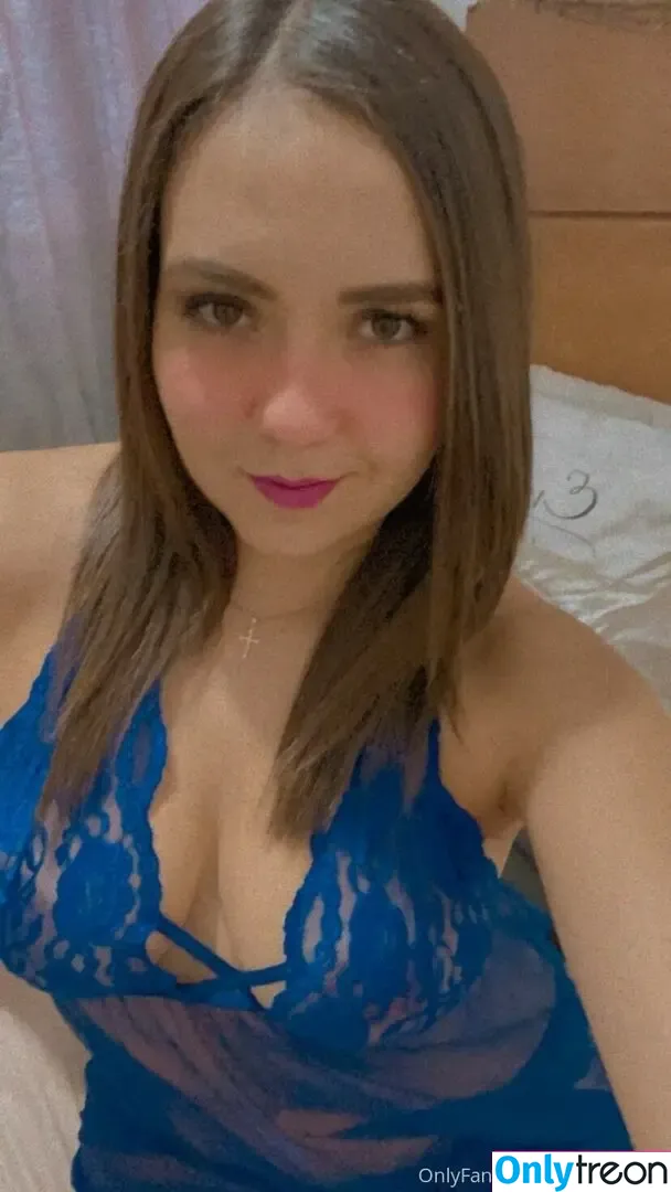 callmemariia nude photo #0002 (_callmemaria__)