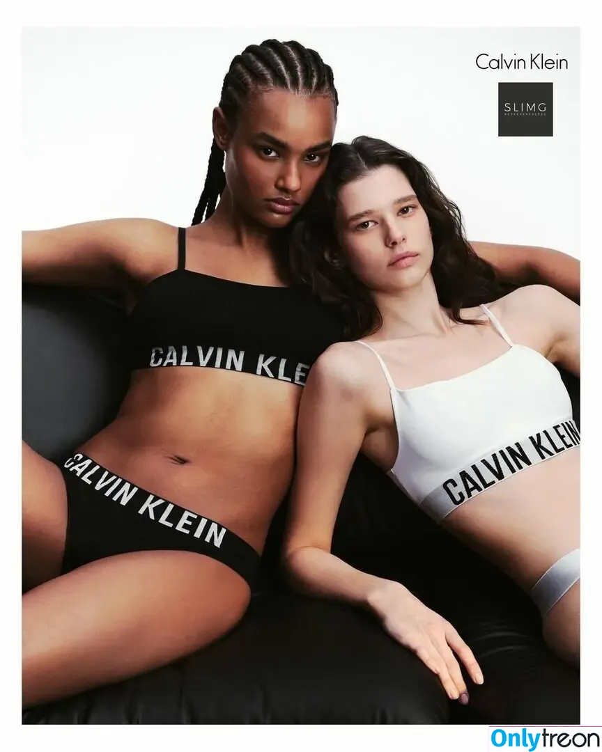 Calvin Klein nude photo #0029 (calvinklein)