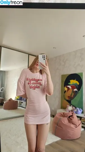 camallia_candy / Blondino4ka07 / annieprincess / camellia_candy1 / yourprincessannie nude photo #0579