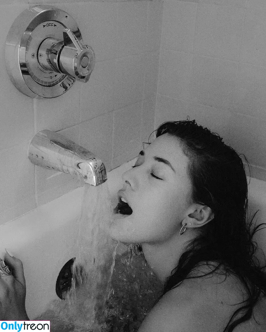 Cameron Clark nude photo #0010 (itscameronclarkk)