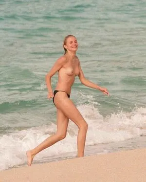 Cameron Diaz / camerondiaz nude photo #0109