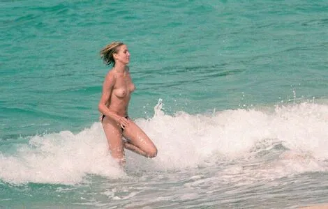 Cameron Diaz / camerondiaz nude photo #0112