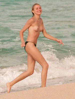 Cameron Diaz / camerondiaz nude photo #0206