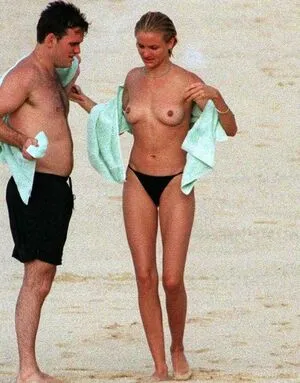 Cameron Diaz / camerondiaz nude photo #0210