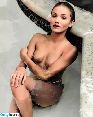 Cameron Diaz / camerondiaz nude photo #0288