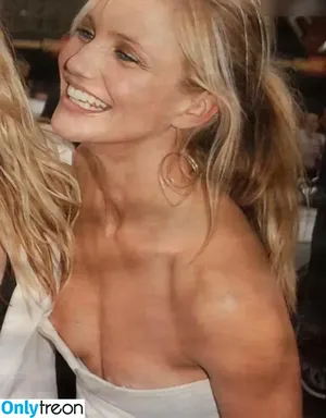 Cameron Diaz / camerondiaz nude photo #0323