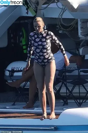 Cameron Diaz / camerondiaz фото голая #0394