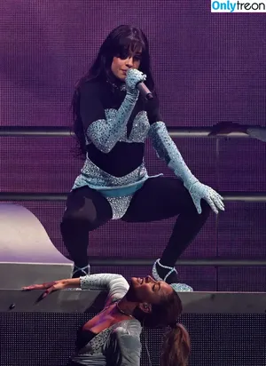 Camila Cabello / Camila_Cabello / iamgabrielaung фото голая #4405