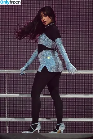 Camila Cabello / Camila_Cabello / iamgabrielaung фото голая #4413