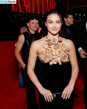 Camila Mendes / camimendes nude photo #0364