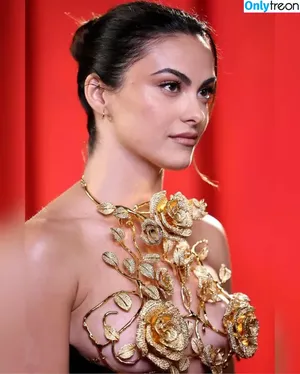 Camila Mendes / camimendes nude photo #0366