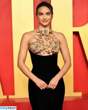 Camila Mendes / camimendes nude photo #0372