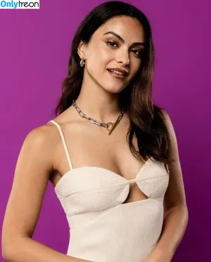 Camila Mendes / camimendes nude photo #0380