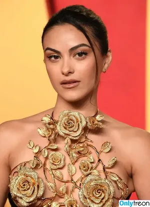 Camila Mendes / camimendes nude photo #0393