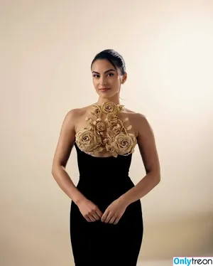 Camila Mendes / camimendes nude photo #0397