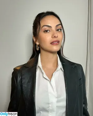 Camila Mendes / camimendes nude photo #0403