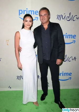Camila Mendes / camimendes nude photo #0418