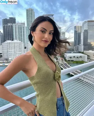 Camila Mendes / camimendes nude photo #0419