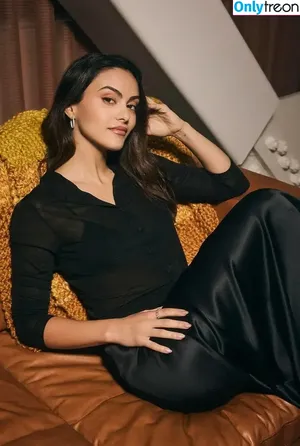 Camila Mendes / camimendes nude photo #0456