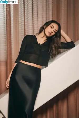 Camila Mendes / camimendes nude photo #0458