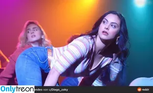 Camila Mendes / camimendes nude photo #0541