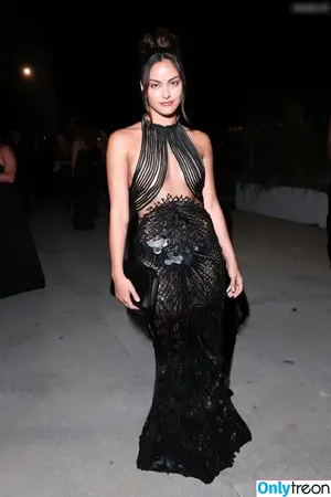 Camila Mendes / camimendes nude photo #0598