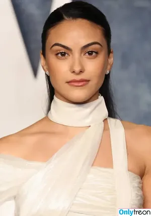 Camila Mendes / camimendes nude photo #0609