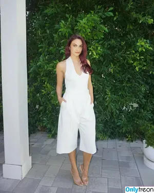 Camila Mendes / camimendes nude photo #0991