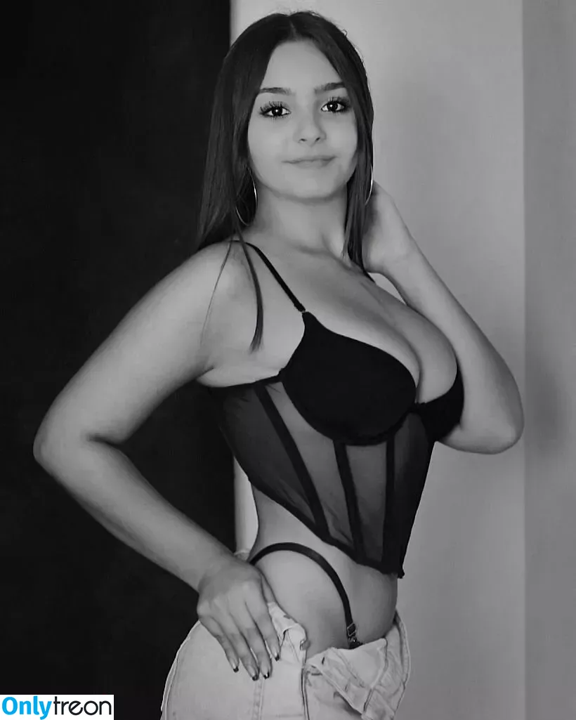 Camila Nerea Gonzalez nude photo #0265 (camigonzalez2231)