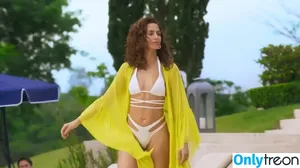 Camila Pitanga / caiapitanga nude photo #0070