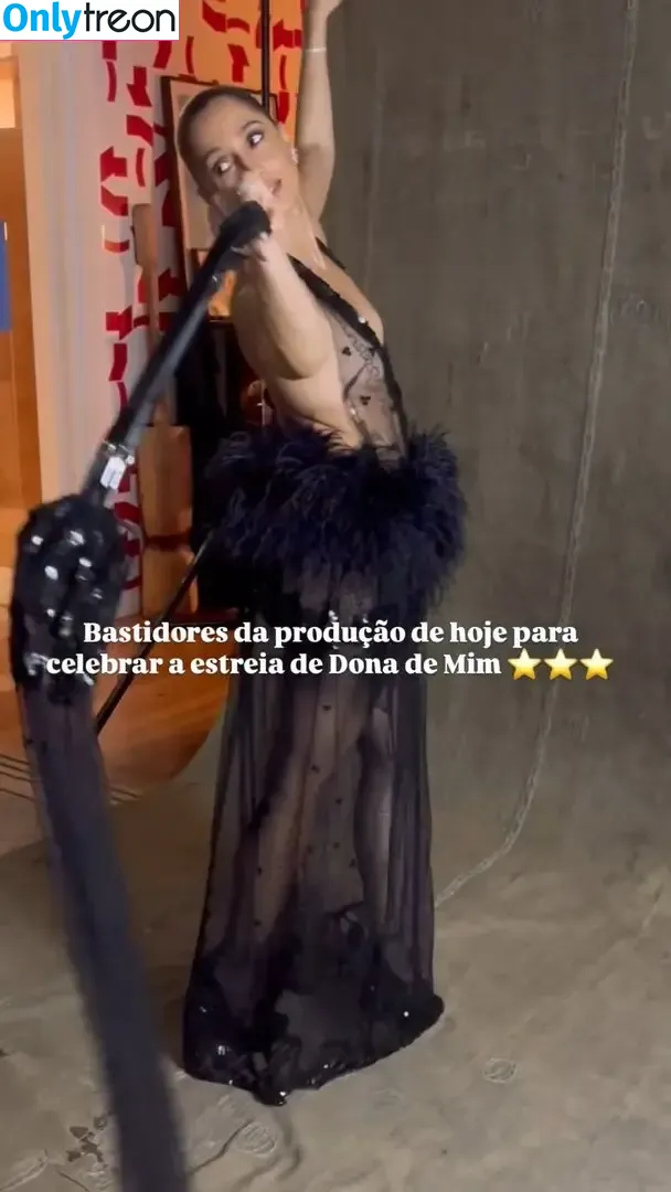 Camila Pitanga nude photo #0102 (caiapitanga)