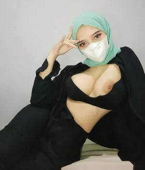 CamillaReese / HijabCamilla фото голая #0021