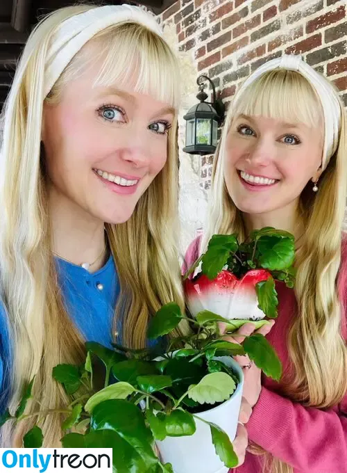 Camille And Kennerly голая photo #0081 (camillekennerly)