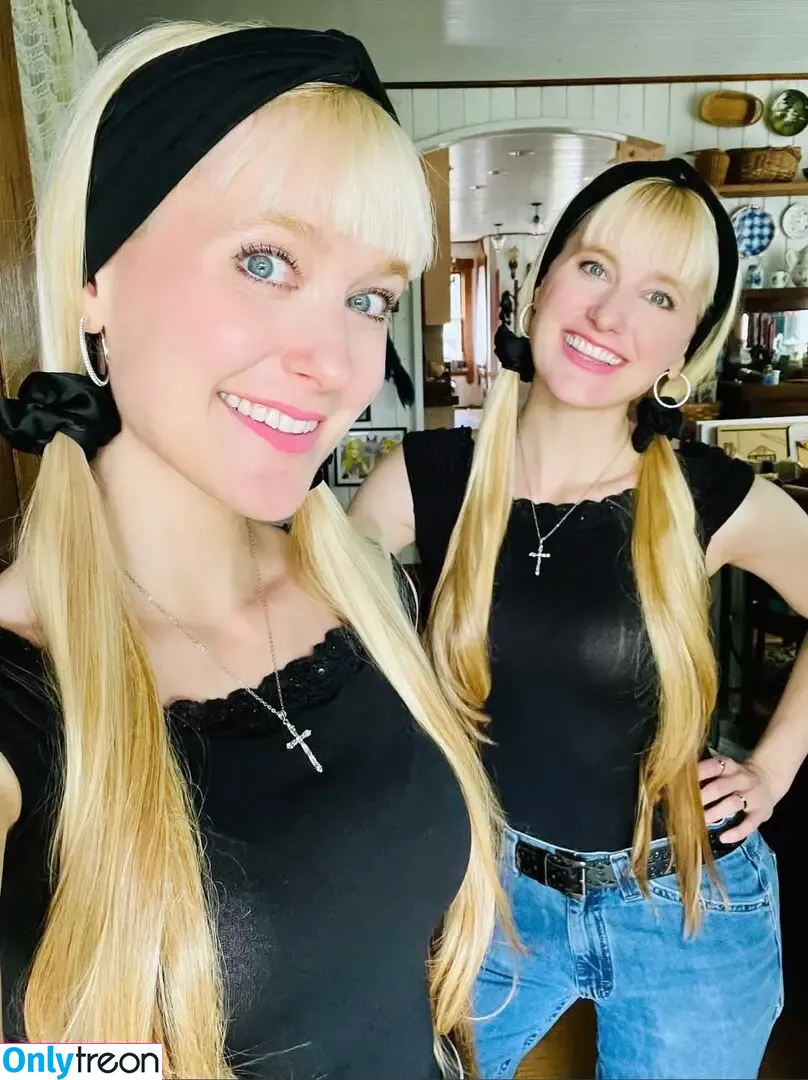 Camille And Kennerly nude photo #0088 (camillekennerly)