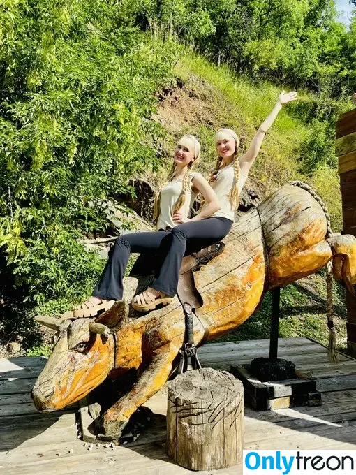 Camille And Kennerly голая photo #0109 (camillekennerly)