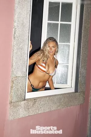 Camille Kostek / camillekostek фото голая #0420