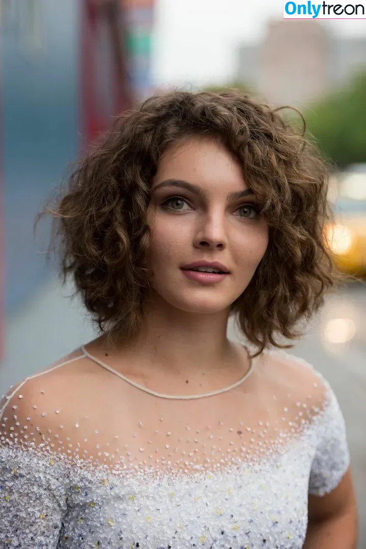 Camren Bicondova nude photo #0037 (camrenwhy)