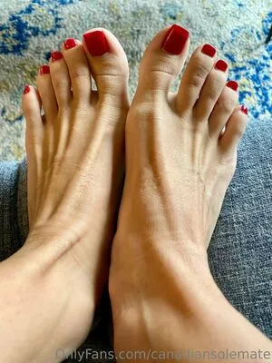canadiansolemate / lexidoesfeet nude photo #0023