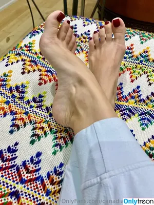 canadiansolemate / lexidoesfeet nude photo #0092