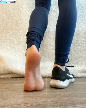 canadiansolemate / lexidoesfeet фото голая #0118