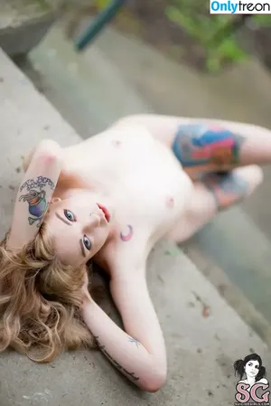  nude photo #0012