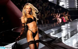Candice Swanepoel / candiceswanepoel nude photo #0607
